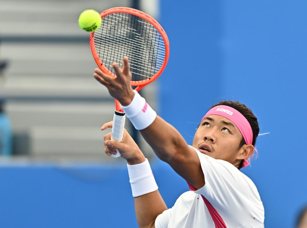 王楚钦/林诗栋夺得WTT新加坡大满贯男双冠军央视新闻客户端.