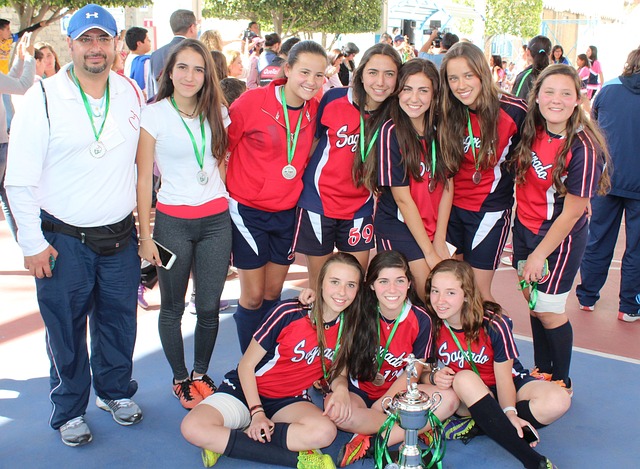 欧巡四冠王!李昊桐卡塔尔大师赛推鸟绝杀夺冠.